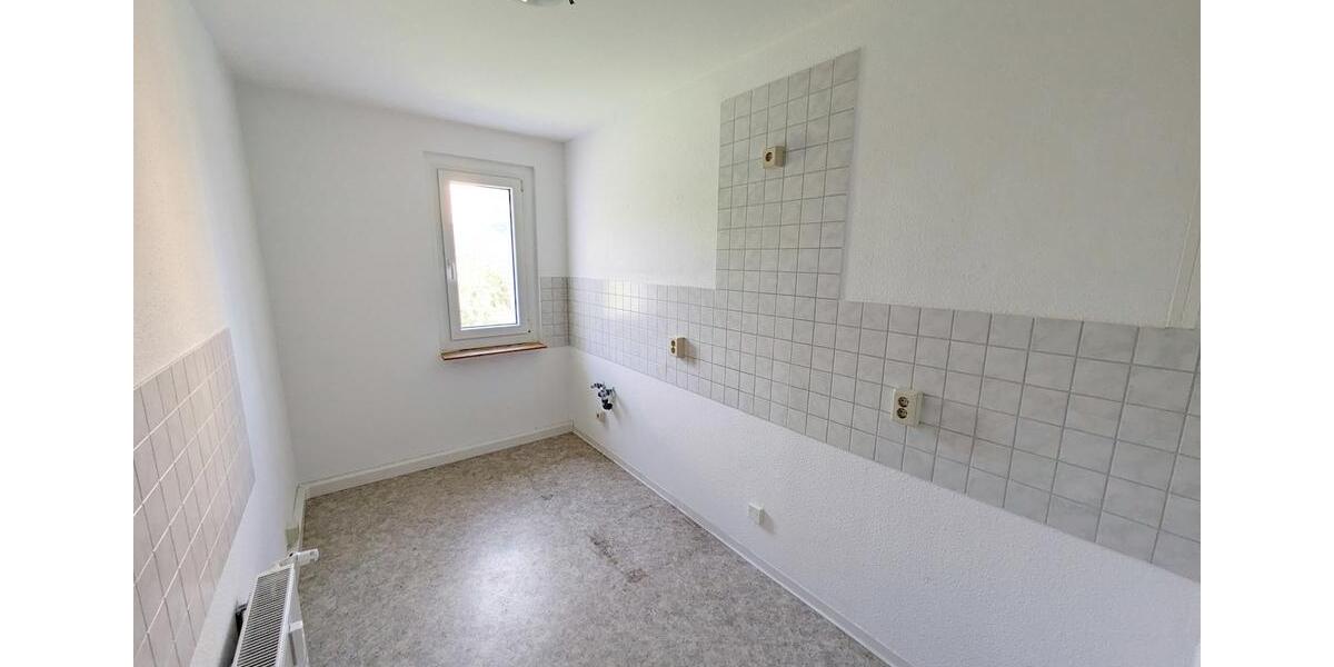 Etagenwohnung Limbach-Oberfrohna Oberfrohna - 4 Zimmer, 79 m&sup2;, 504&euro; | Angebot:25945661