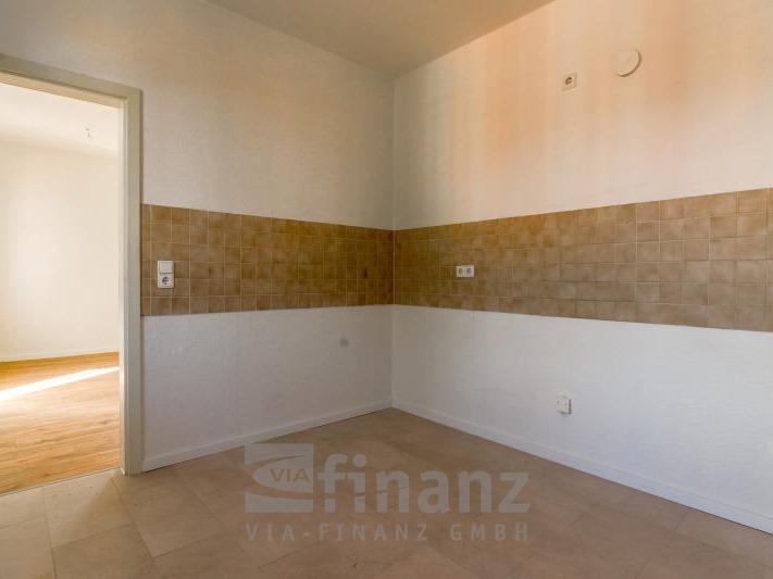 Etagenwohnung Hohenstein-Ernstthal Ernstthal - 3 Zimmer, 69 m&sup2;, 378&euro; | Angebot:23115356