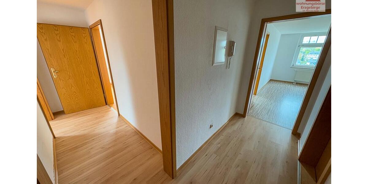 Etagenwohnung Grünhain-Beierfeld Beierfeld - 3 Zimmer, 75 m&sup2;, 413&euro; | Angebot:20690688