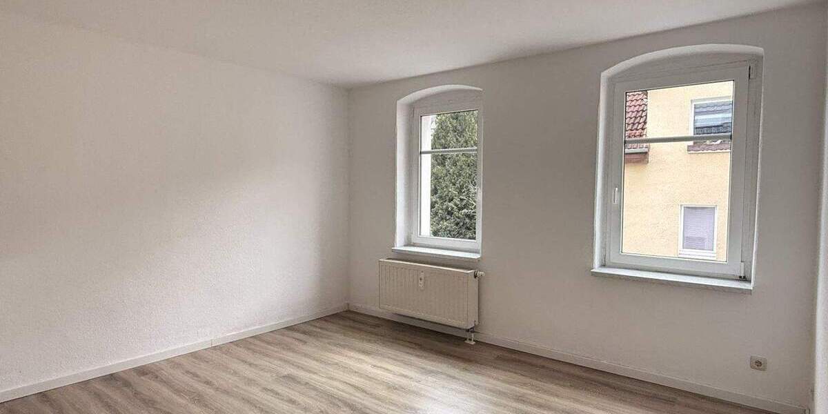 Etagenwohnung Zwickau Niederplanitz - 3 Zimmer, 79 m&sup2;, 470&euro; | Angebot:25707422