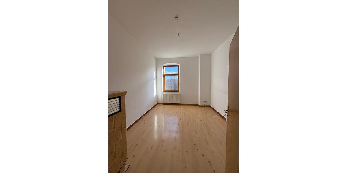 Etagenwohnung Auerbach/Vogtland Vogtland - 2 Zimmer, 62 m&sup2;, 370&euro; | Angebot:24199365