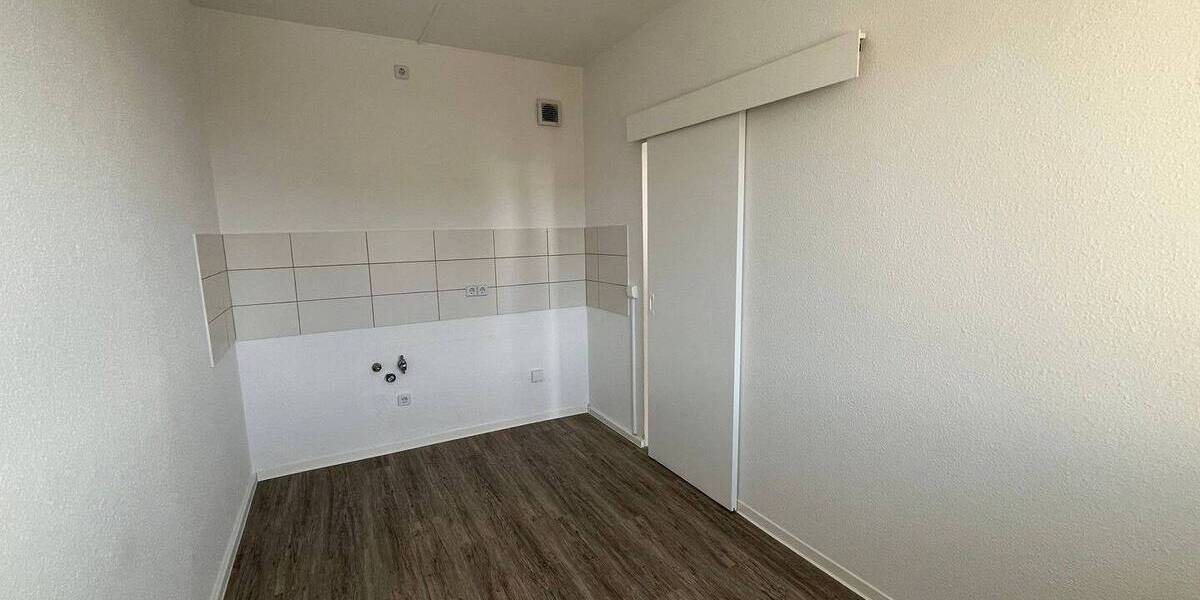 Etagenwohnung Zwickau Pölbitz - 3 Zimmer, 70 m&sup2;, 319&euro; | Angebot:25997844