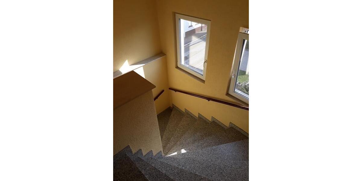 Erdgeschoßwohnung Zwickau Neuplanitz - 2 Zimmer, 38 m&sup2;, 250&euro; | Angebot:26632076