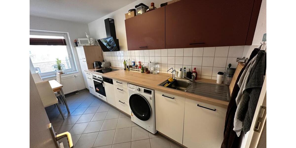 Etagenwohnung Zwickau - 2 Zimmer, 67 m&sup2;, 435&euro; | Angebot:25924998