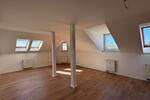 Dachgeschoßwohnung Zwickau - 3 Zimmer, 100 m&sup2;, 500&euro; | Angebot:20146802