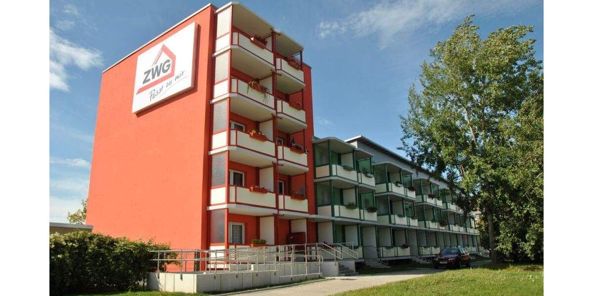 Etagenwohnung Zwickau Eckersbach - 2 Zimmer, 42 m&sup2;, 273&euro; | Angebot:25668565