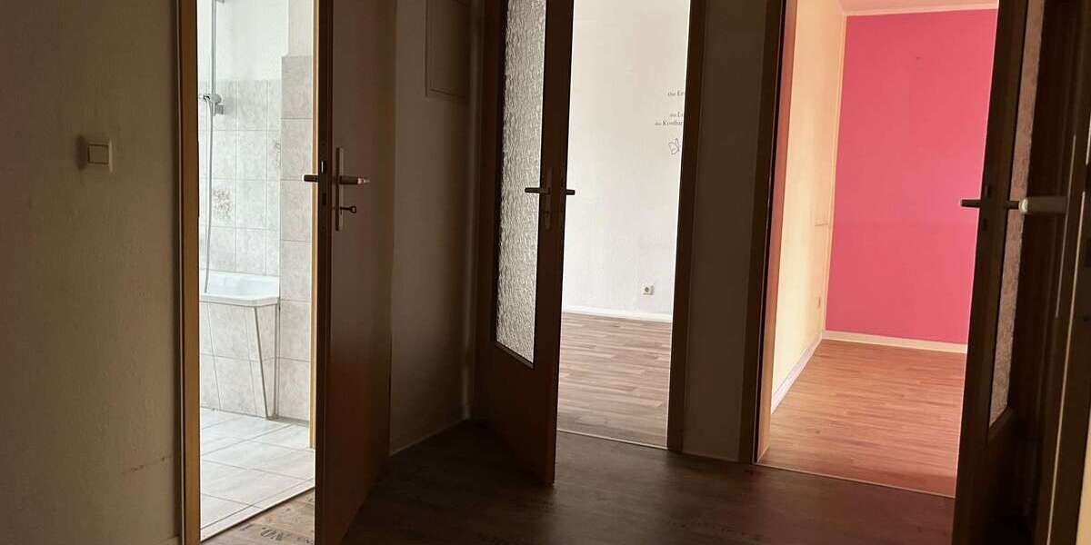 Etagenwohnung Wilkau-Haßlau Haßlau - 2 Zimmer, 63 m&sup2;, 360&euro; | Angebot:23248905