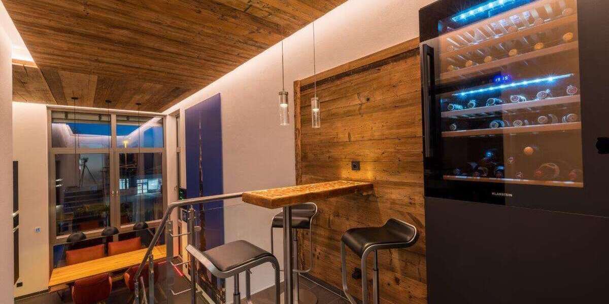 Luxuriöse und moderne Bauhausvilla als Praxis oder Bürohaus - Gewerbeobjekt Schneeberg | Angebot:26001542