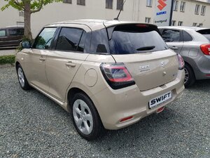 Suzuki Swift 1.2 Dualjet Hybrid 61 kW Comfort 1.350 km 19.500 &euro; Werdau 08412