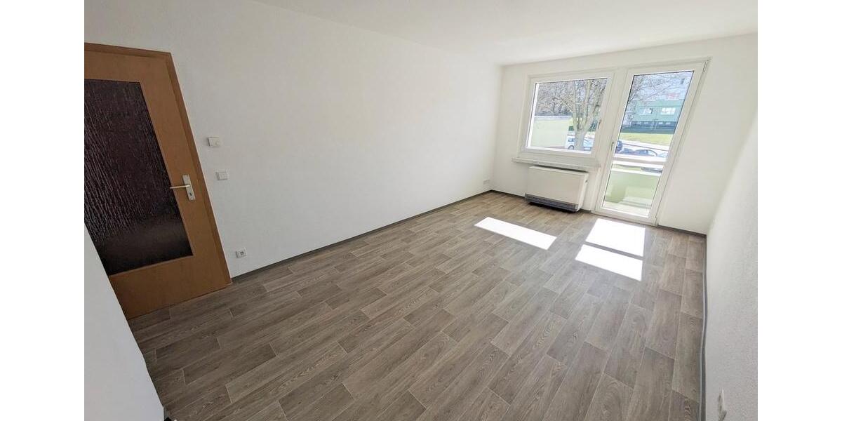 Etagenwohnung Limbach-Oberfrohna Oberfrohna - 3 Zimmer, 60 m&sup2;, 375&euro; | Angebot:25945667