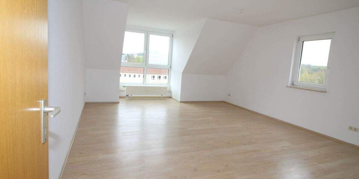 Etagenwohnung St. Egidien - 4 Zimmer, 113 m&sup2;, 788&euro; | Angebot:25745324