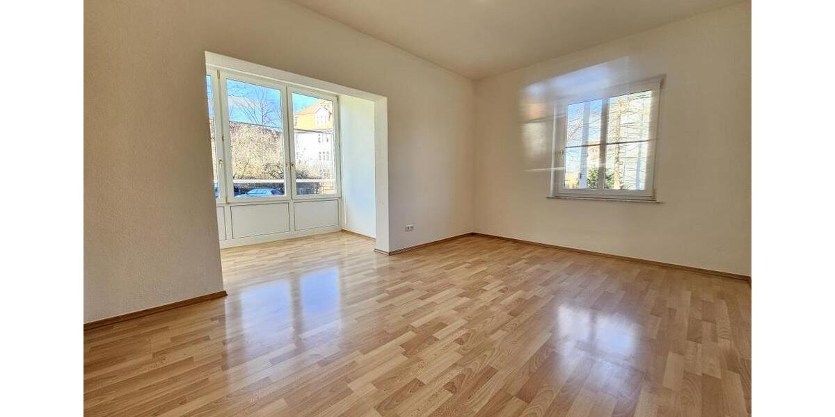 Etagenwohnung Zwickau Zwickau-Nord - 2 Zimmer, 49 m&sup2;, 319&euro; | Angebot:25362082