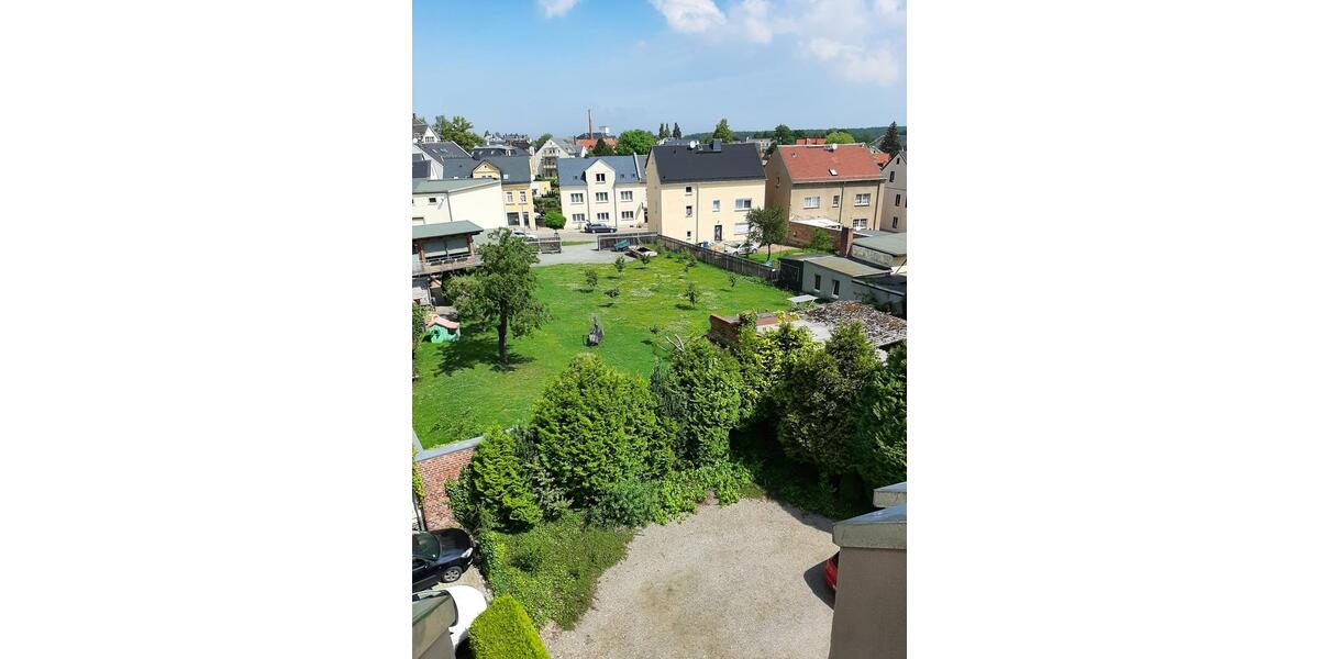 Dachgeschoßwohnung Limbach-Oberfrohna Oberfrohna - 3 Zimmer, 73 m&sup2;, 470&euro; | Angebot:25102811