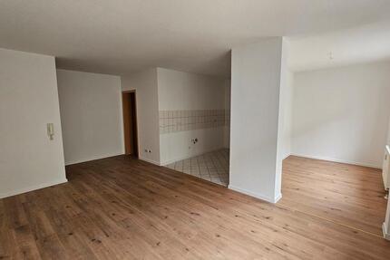 Wohnung Meerane - 1 Zimmer, 38 m&sup2;, 210&euro; | Angebot:15431876