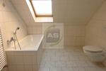 Dachgeschoßwohnung Zwickau - 3 Zimmer, 101 m&sup2;, 749&euro; | Angebot:26004595