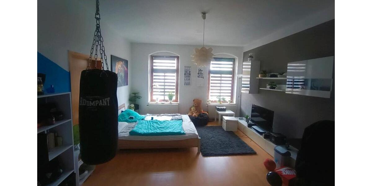 Mehrfamilienhaus, Wohnhaus Schwarzenberg/Erzgebirge Erzgebirge - 13 Zimmer, 280 m&sup2;, 135.000&euro; | Angebot:24554799