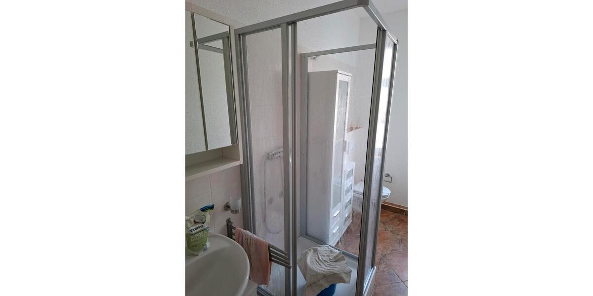 Erdgeschoßwohnung Gornsdorf - 2 Zimmer, 50 m&sup2;, 300&euro; | Angebot:25933585