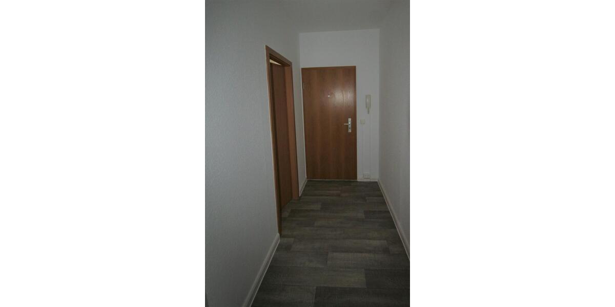 Etagenwohnung Hohenstein-Ernstthal Ernstthal - 4 Zimmer, 69 m&sup2;, 416&euro; | Angebot:25887101