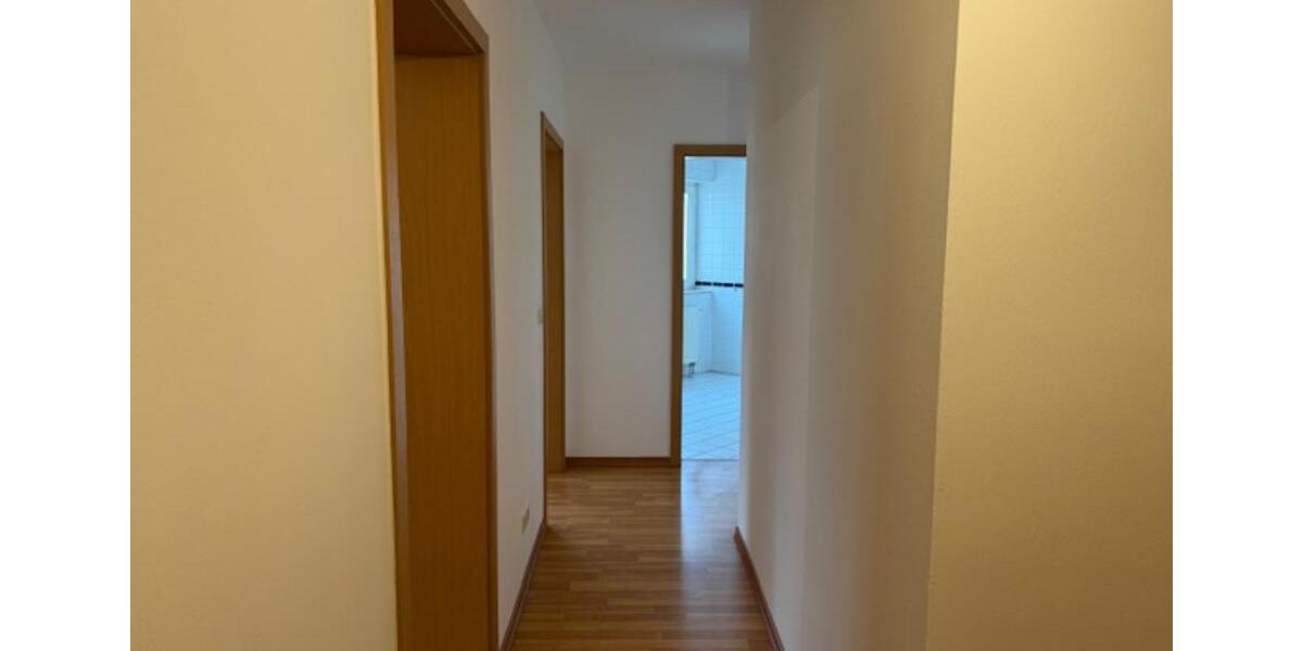 Etagenwohnung Zwickau - 2 Zimmer, 52 m&sup2;, 345&euro; | Angebot:25762698