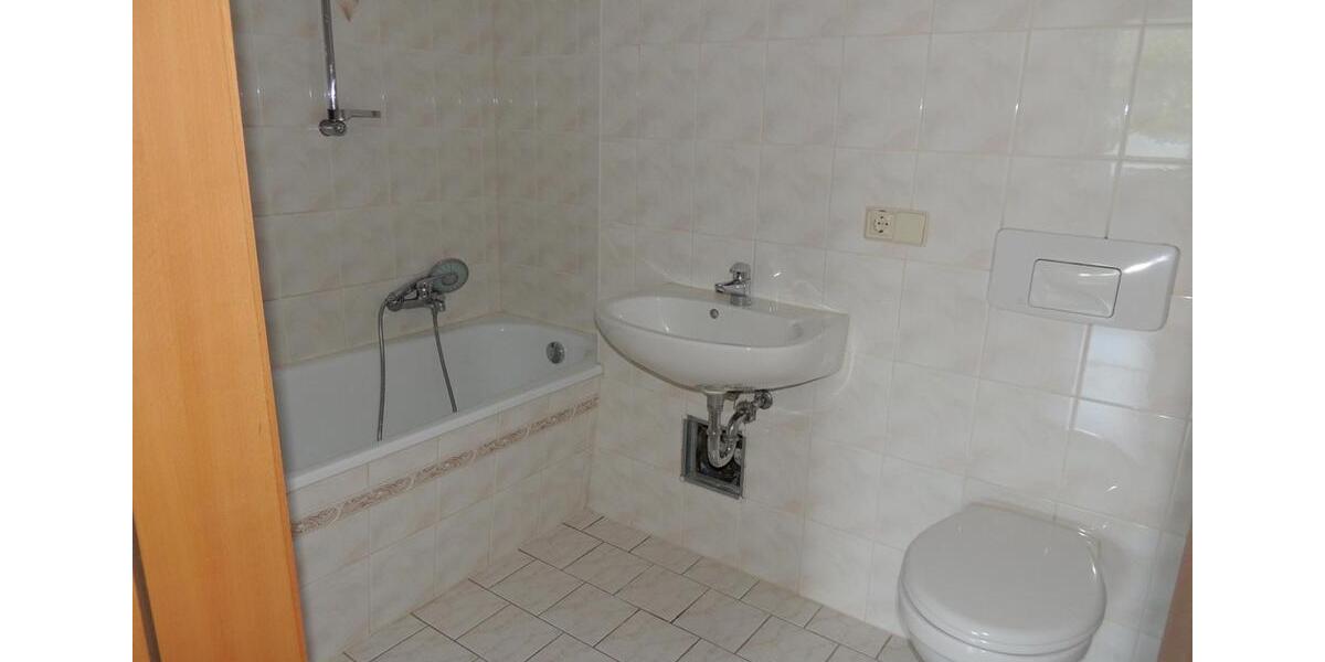 Etagenwohnung Wilkau-Haßlau Haßlau - 3 Zimmer, 62 m&sup2;, 400&euro; | Angebot:23215751