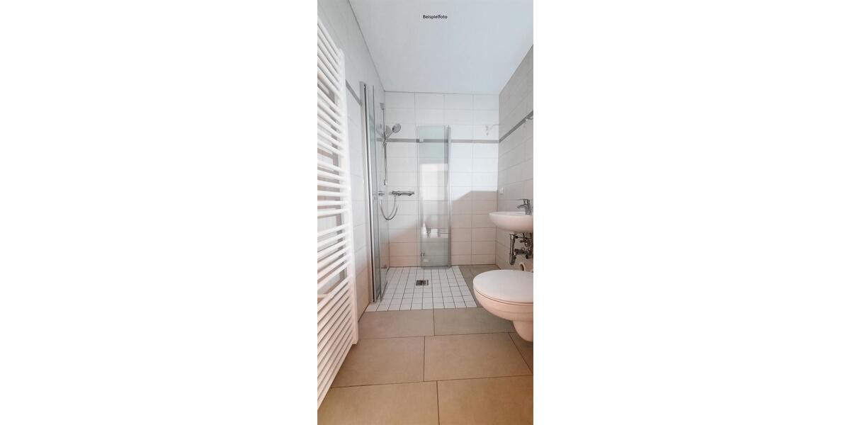 Etagenwohnung Glauchau - 3 Zimmer, 55 m&sup2;, 365&euro; | Angebot:26253909