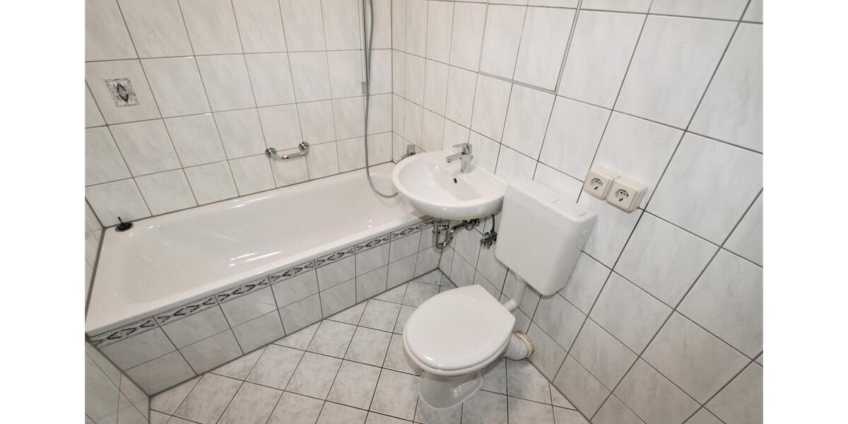 Etagenwohnung Hohenstein-Ernstthal Ernstthal - 3 Zimmer, 56 m&sup2;, 338&euro; | Angebot:23848566