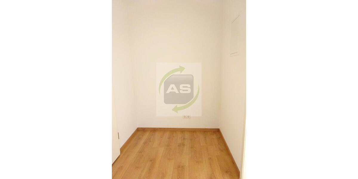 Erdgeschoßwohnung Zwickau Zwickau-Nord - 2 Zimmer, 44 m&sup2;, 325&euro; | Angebot:26086394