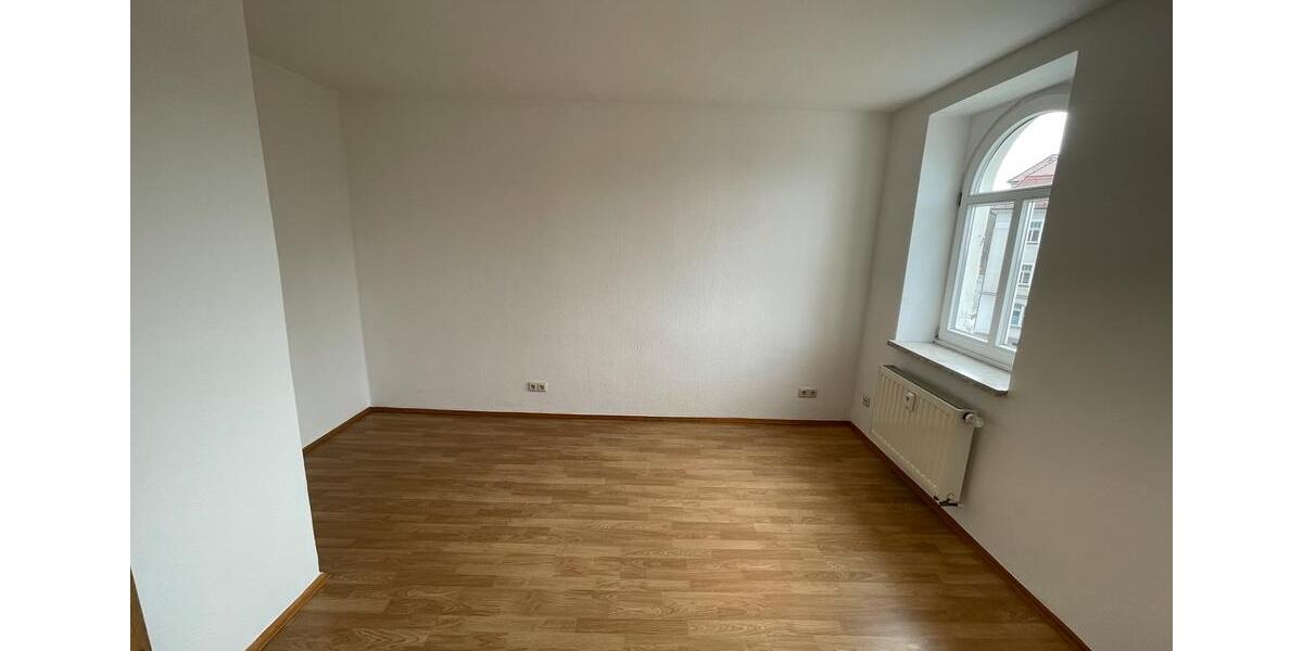 Dachgeschoßwohnung Falkenstein/Vogtland Vogtland - 4 Zimmer, 75 m&sup2;, 335&euro; | Angebot:19576555