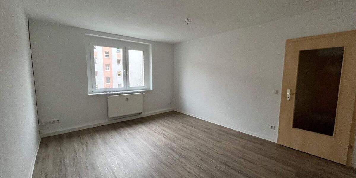 Etagenwohnung Zwickau Marienthal - 2 Zimmer, 50 m&sup2;, 249&euro; | Angebot:25739992