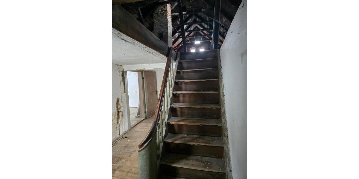 Einfamilienhaus Mohlsdorf-Teichwolframsdorf Teichwolframsdorf - 7 Zimmer, 180 m&sup2;, 42.000&euro; | Angebot:24616575