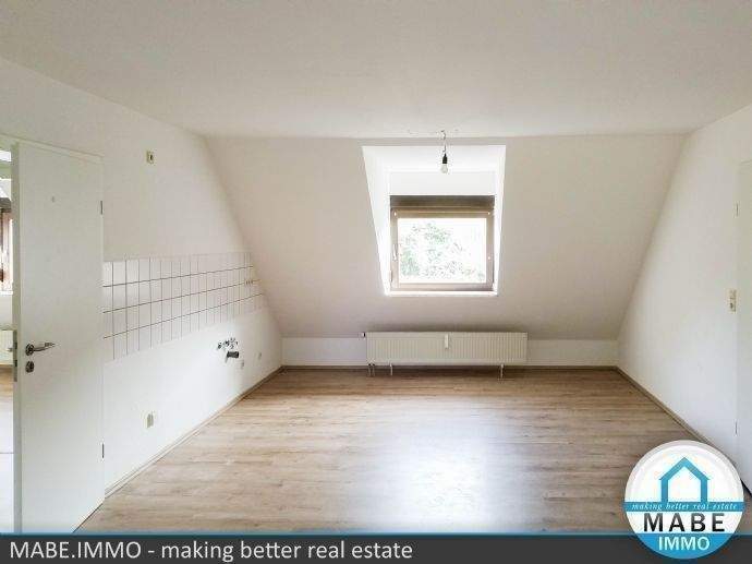 Etagenwohnung Gersdorf - 3 Zimmer, 67 m&sup2;, 400&euro; | Angebot:26015755