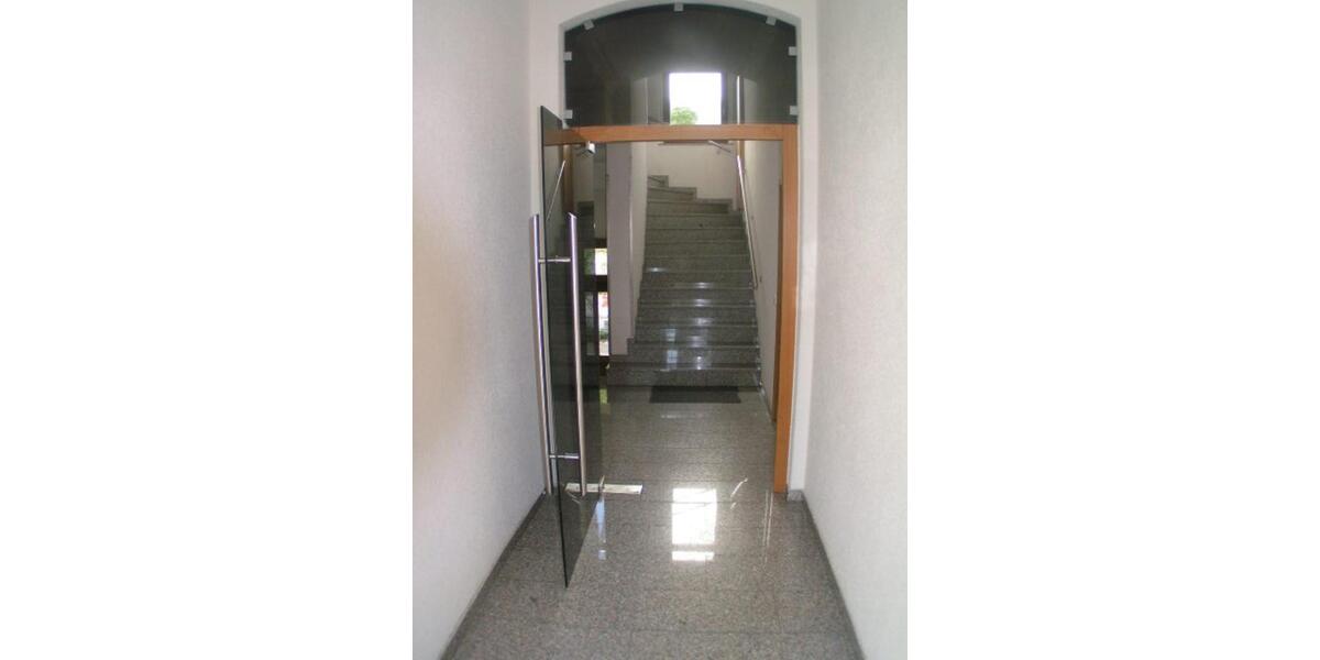 Etagenwohnung Werdau - 2 Zimmer, 59 m&sup2;, 325&euro; | Angebot:24978995