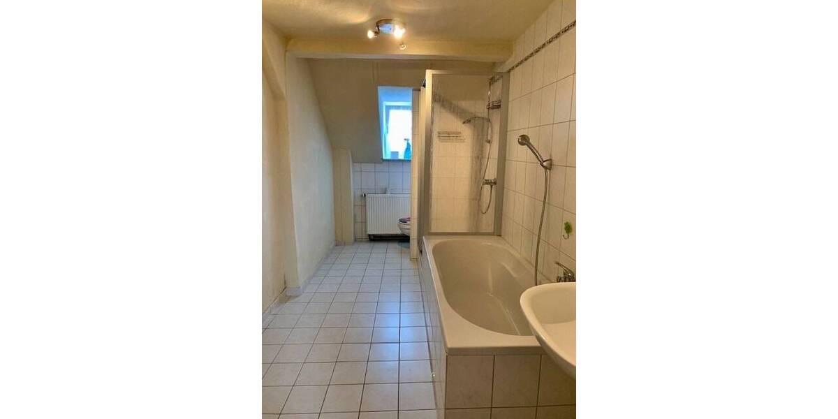 Reihenendhaus Reichenbach - 6 Zimmer, 127 m&sup2;, 99.000&euro; | Angebot:25662050