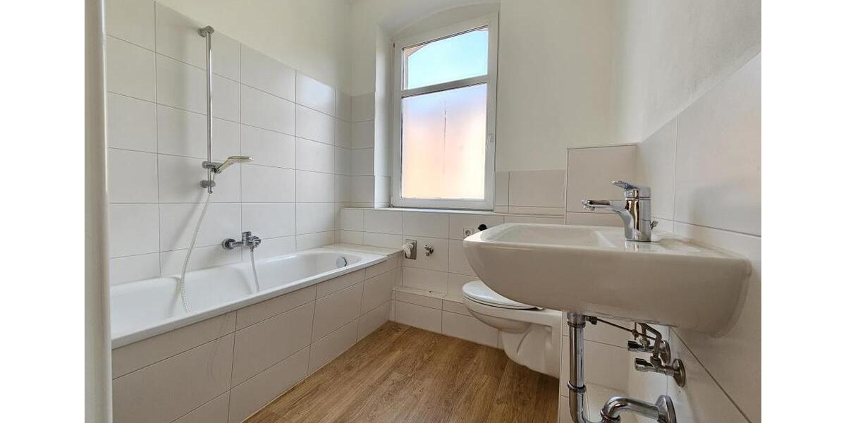 Etagenwohnung Zwickau Zwickau-West - 2 Zimmer, 43 m&sup2;, 258&euro; | Angebot:25362080