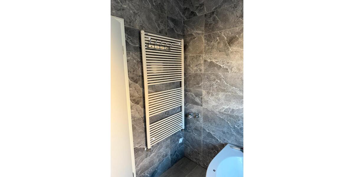 Einfamilienhaus Treuen - 3 Zimmer, 180 m&sup2;, 180.000&euro; | Angebot:25278784