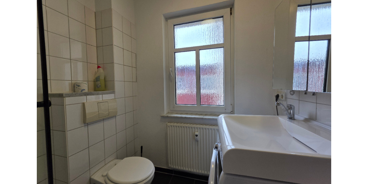 Etagenwohnung Meerane - 2 Zimmer, 47 m&sup2;, 650&euro; | Angebot:24533570