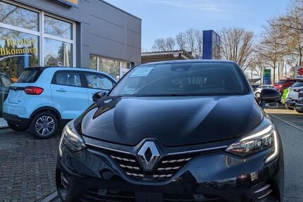 Renault Clio 11.500 km 14.900 &euro; Schneeberg 08289