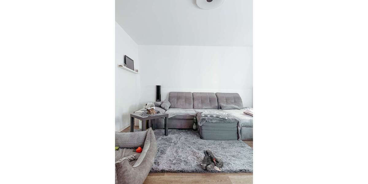 Etagenwohnung Stollberg Hoheneck - 3 Zimmer, 103 m&sup2;, 680&euro; | Angebot:24571489