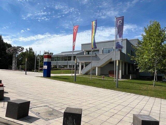 Etagenwohnung Zwickau Eckersbach - 3 Zimmer, 60 m&sup2;, 390&euro; | Angebot:26798543