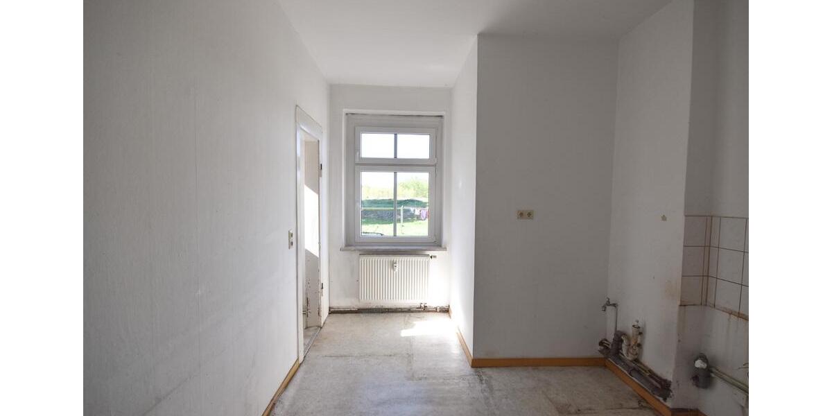 Etagenwohnung Zwickau Zwickau-Nord - 4 Zimmer, 103 m&sup2;, 300&euro; | Angebot:26578494