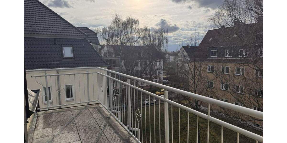 Etagenwohnung Zwickau Marienthal - 2 Zimmer, 47 m&sup2;, 360&euro; | Angebot:25707473