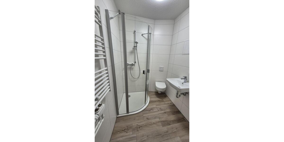 Etagenwohnung Hohenstein-Ernstthal Ernstthal - 3 Zimmer, 56 m&sup2;, 366&euro; | Angebot:24781254