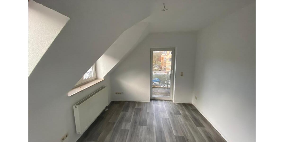 Etagenwohnung Greiz - 2 Zimmer, 27 m&sup2;, 199&euro; | Angebot:26658962
