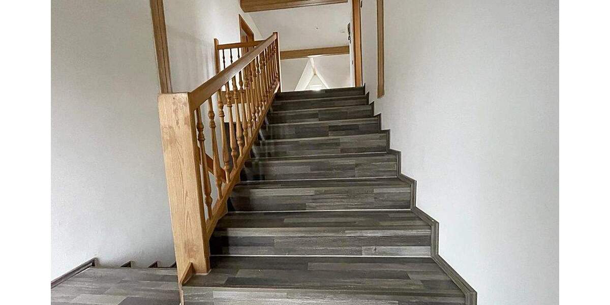 Etagenwohnung Neukirchen/Erzgebirge Neukirchen - 2 Zimmer, 58 m&sup2;, 340&euro; | Angebot:25689572