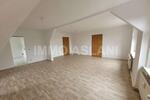 Dachgeschoßwohnung Limbach-Oberfrohna Oberfrohna - 3 Zimmer, 80 m&sup2;, 400&euro; | Angebot:21272256