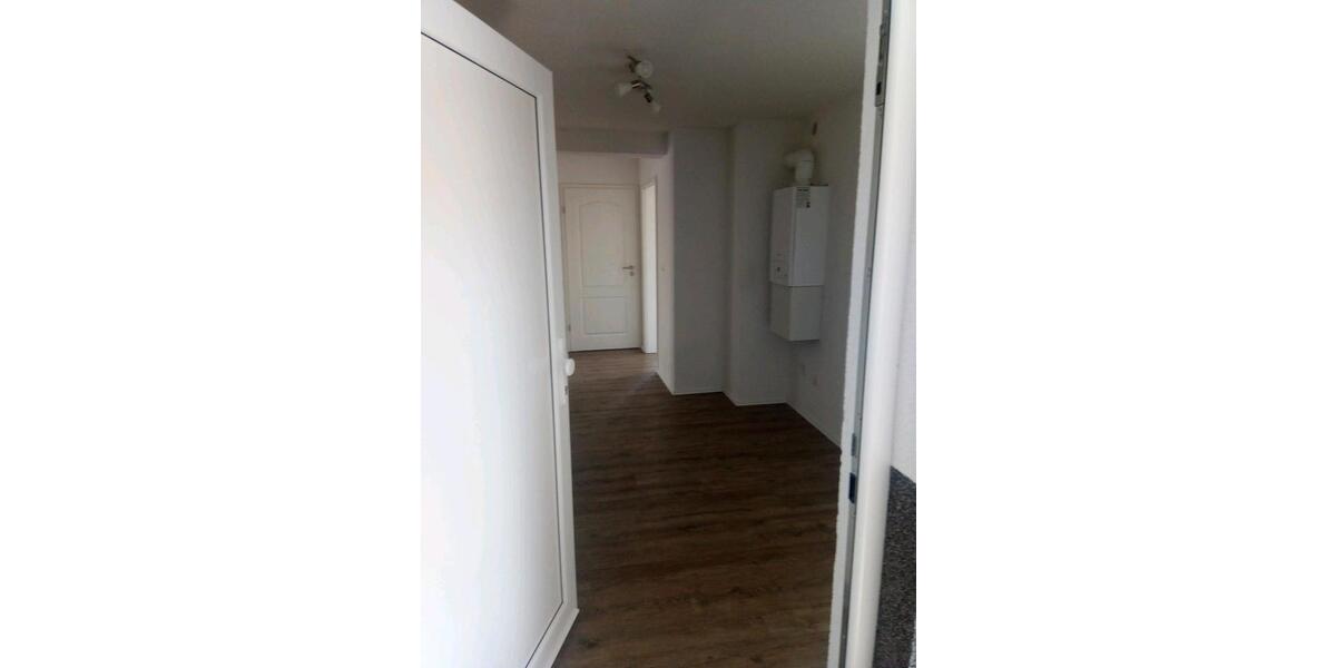 Etagenwohnung Ronneburg - 4 Zimmer, 105 m&sup2;, 1.380&euro; | Angebot:25417077