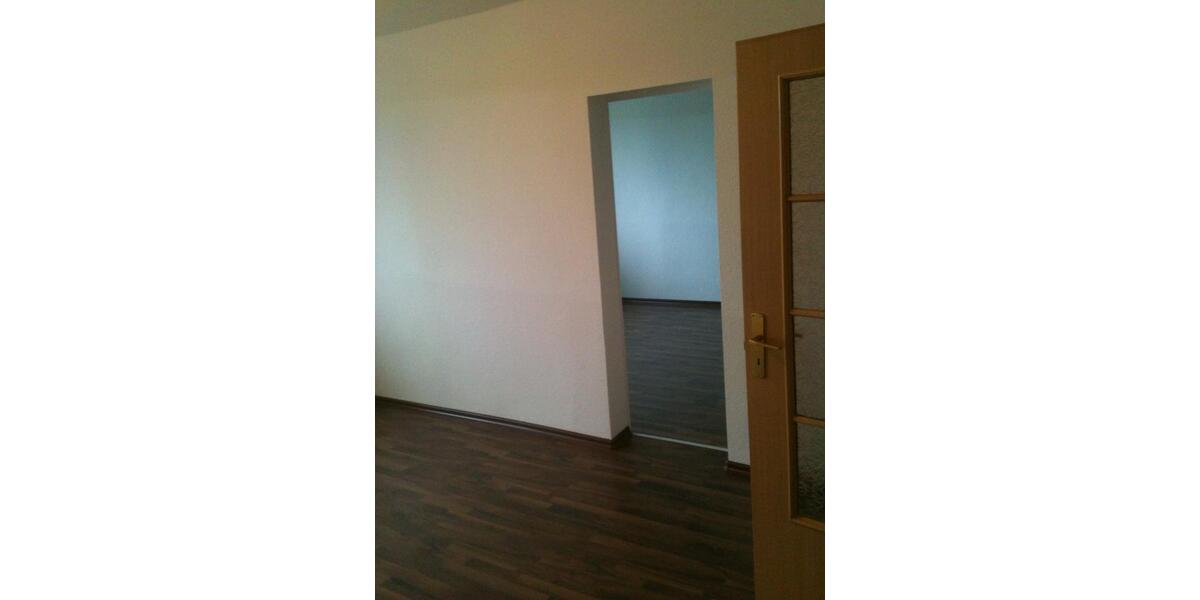 Etagenwohnung Crimmitschau - 2 Zimmer, 45 m&sup2;, 40.000&euro; | Angebot:24628381
