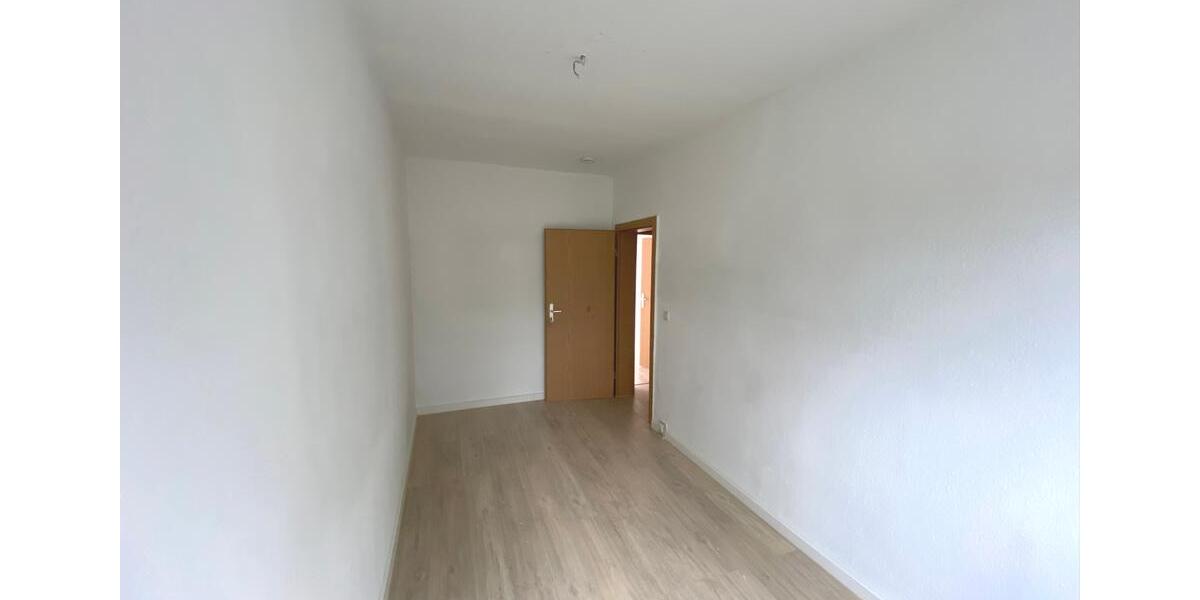 Etagenwohnung Elsterberg - 3 Zimmer, 58 m&sup2;, 249&euro; | Angebot:15844912
