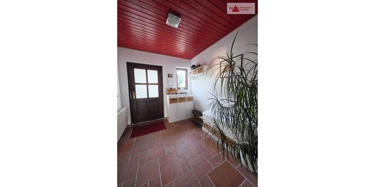 Reihenendhaus Aue-Bad Schlema Schlema - 6 Zimmer, 160 m&sup2;, 270.000&euro; | Angebot:25688337