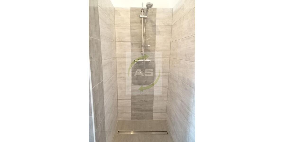 Etagenwohnung Zwickau - 4 Zimmer, 97 m&sup2;, 720&euro; | Angebot:25719762